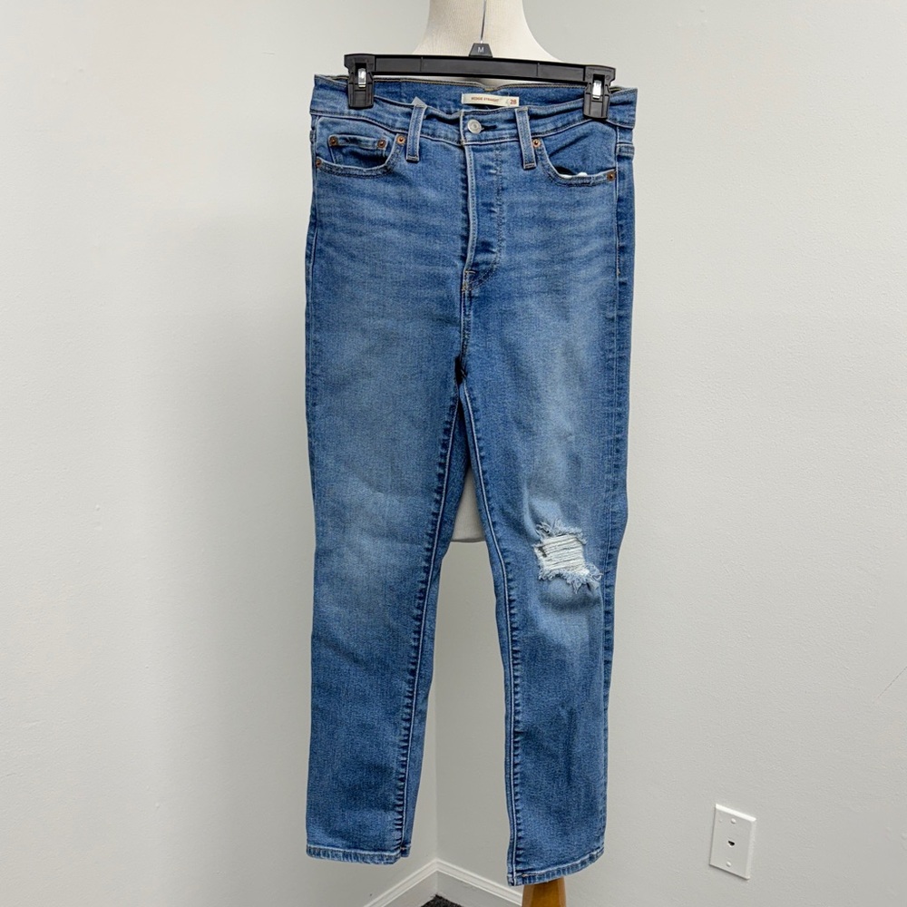 Levi's Women's Wedgie Straight Leg Jeans Button Fly High Rise